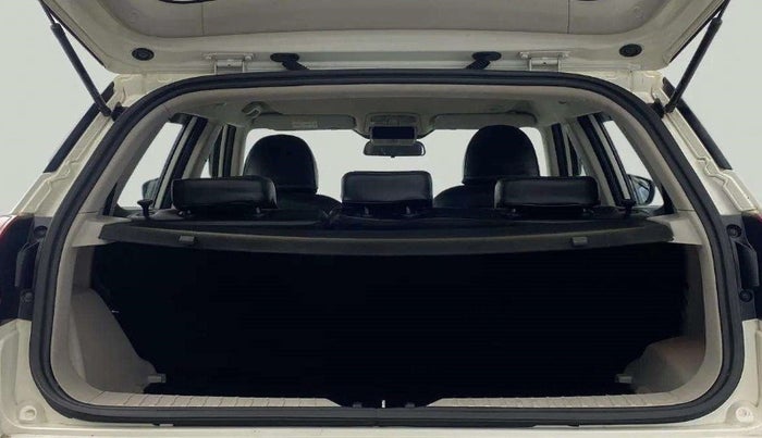 2019 Mahindra XUV300 W8 1.2 PETROL, Petrol, Manual, 47,666 km, Boot Open Zoomed View