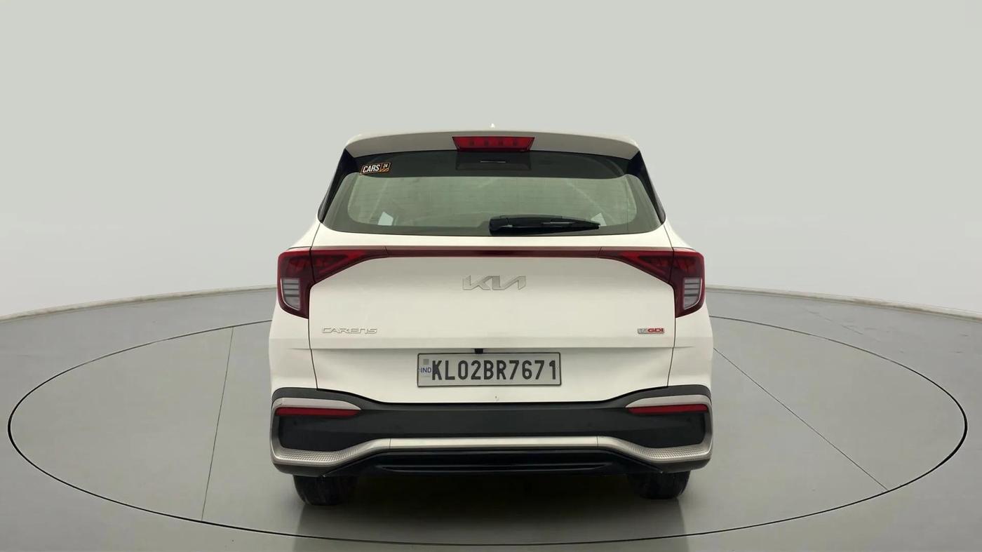 2022 KIA CARENS PRESTIGE PLUS 1.4 PETROL 7 STR, Petrol, Manual, 32,951 km, Back/Rear