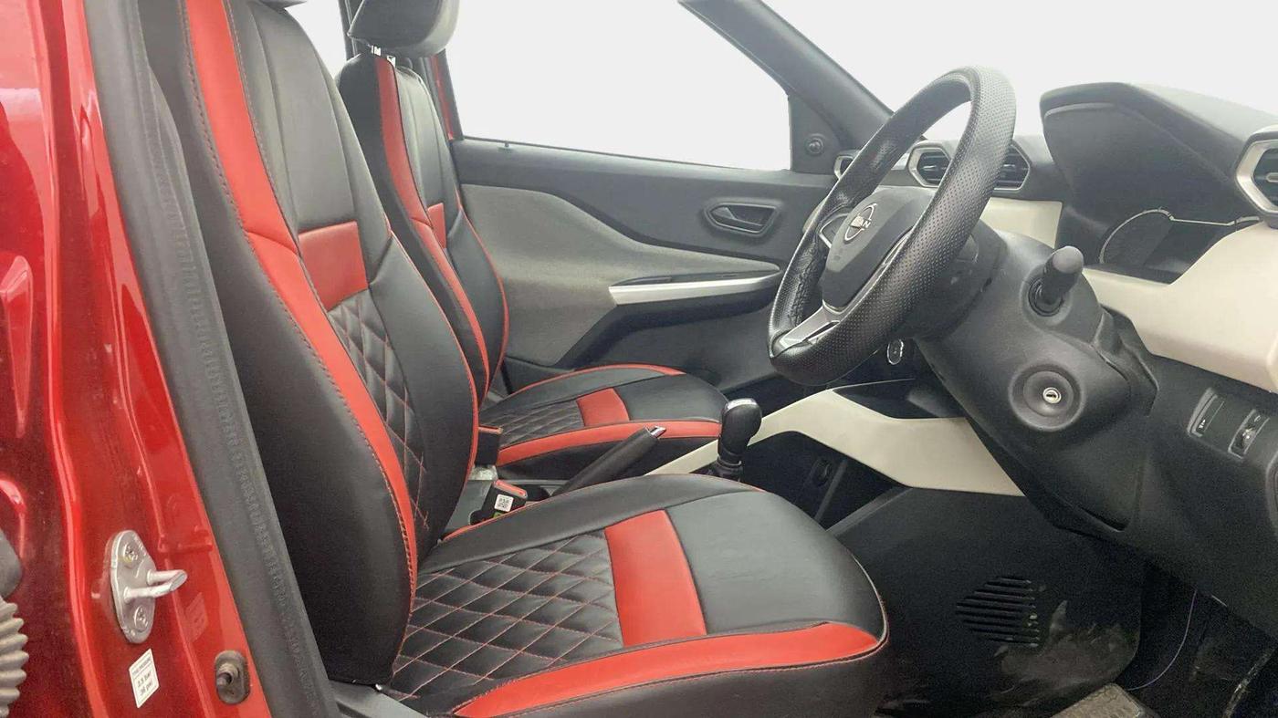 2024 Nissan MAGNITE  XE AMT EZ Shift, Petrol, Automatic, 6,970 km, Right Side Front Door Cabin