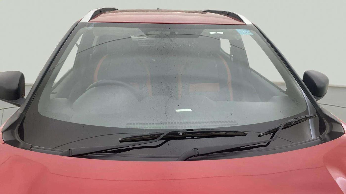 2024 Nissan MAGNITE  XE AMT EZ Shift, Petrol, Automatic, 6,970 km, Front Windshield