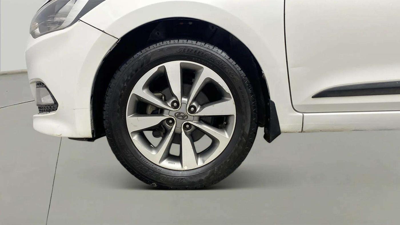 2014 Hyundai Elite i20 ASTA 1.2, Petrol, Manual, 71,306 km, Left Front Wheel
