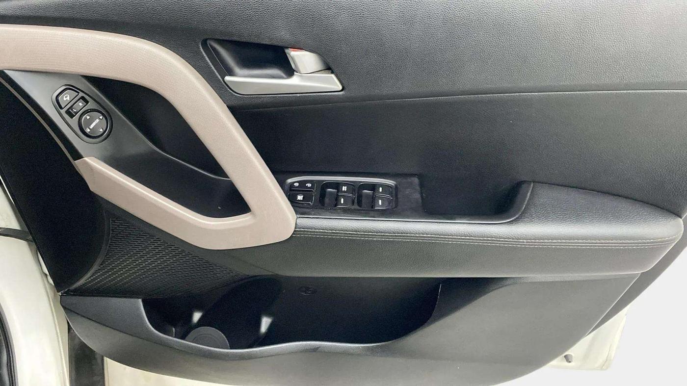 2018 Hyundai Creta SX (O) 1.6 DIESEL, Diesel, Manual, 25,240 km, Driver Side Door Panels Control