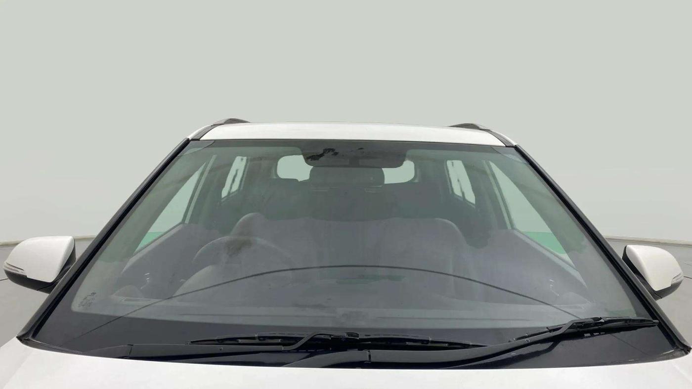 2018 Hyundai Creta SX (O) 1.6 DIESEL, Diesel, Manual, 25,240 km, Front Windshield