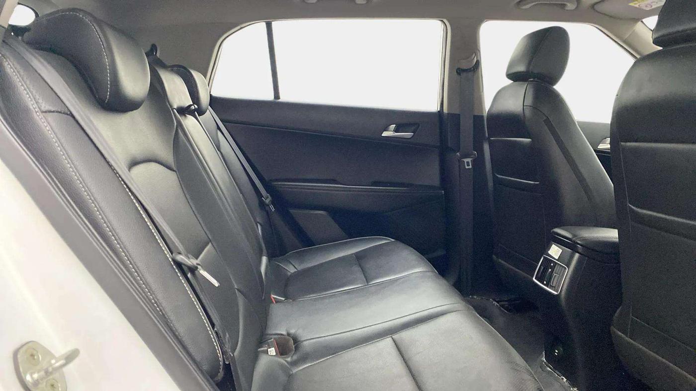 2018 Hyundai Creta SX (O) 1.6 DIESEL, Diesel, Manual, 25,240 km, Right Side Rear Door Cabin