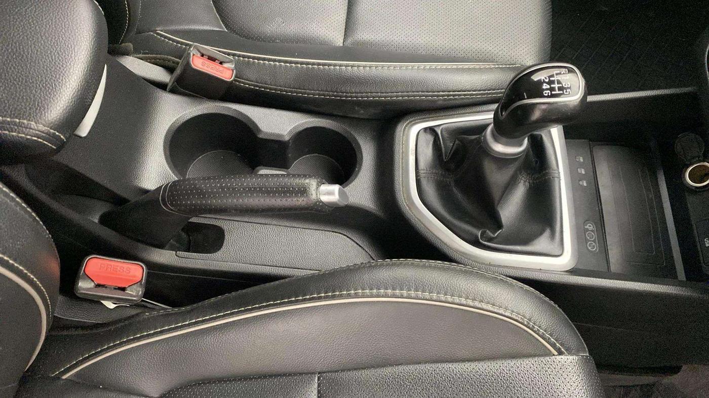 2018 Hyundai Creta SX (O) 1.6 DIESEL, Diesel, Manual, 25,240 km, Gear Lever