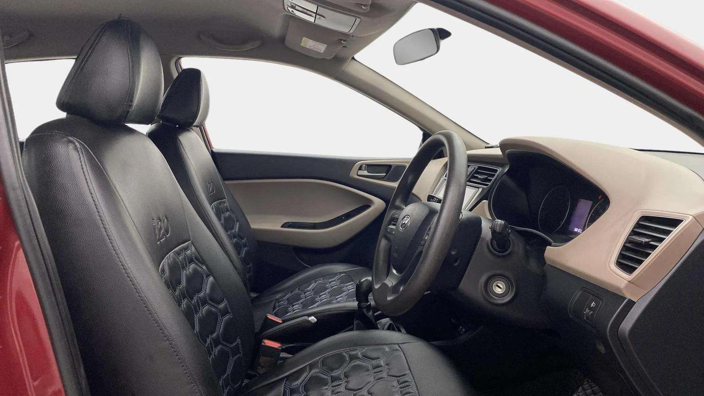 2018 Hyundai Elite i20 ASTA 1.2, Petrol, Manual, 68,158 km, Right Side Front Door Cabin