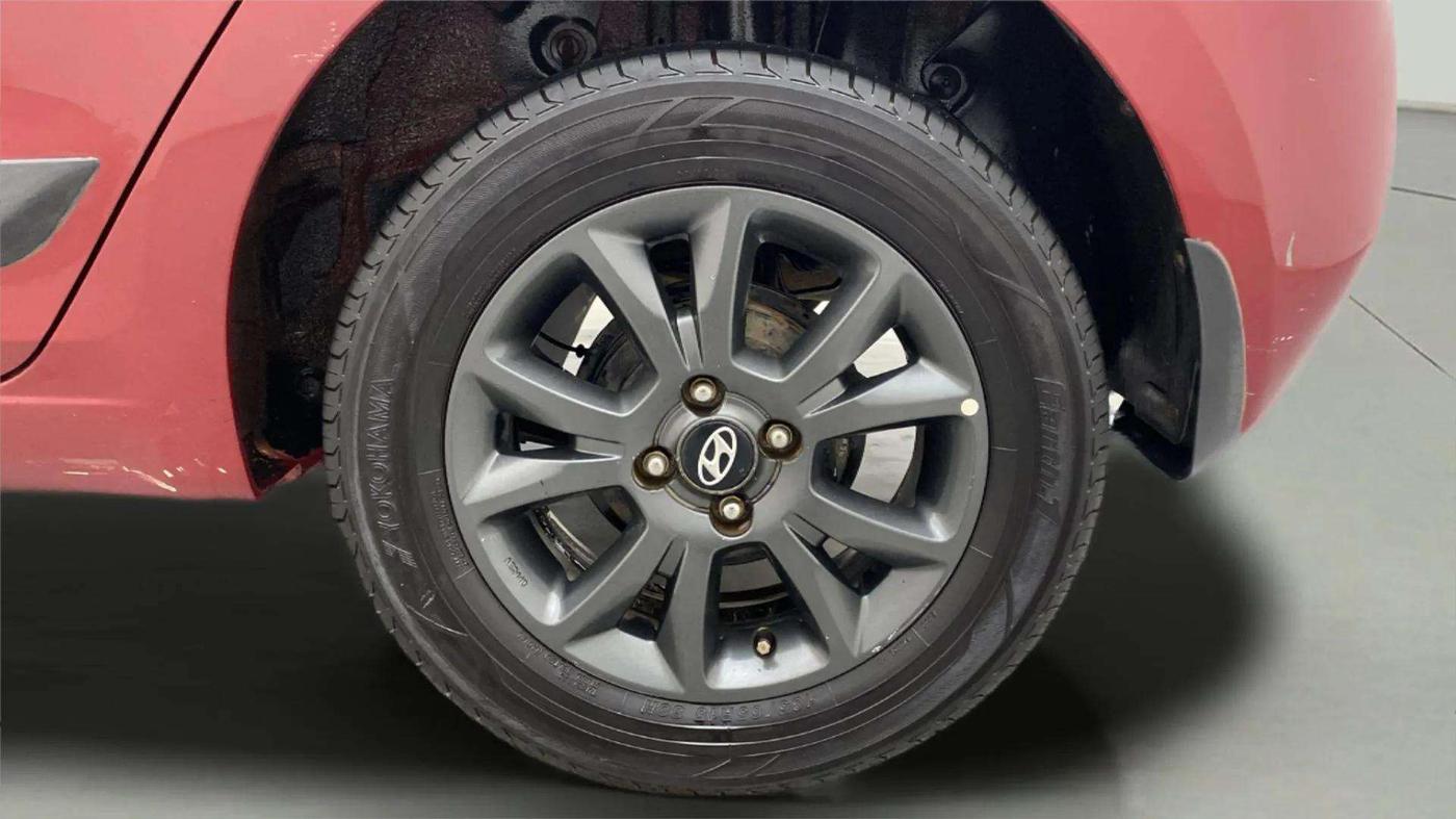 2018 Hyundai Elite i20 ASTA 1.2, Petrol, Manual, 68,158 km, Left Rear Wheel