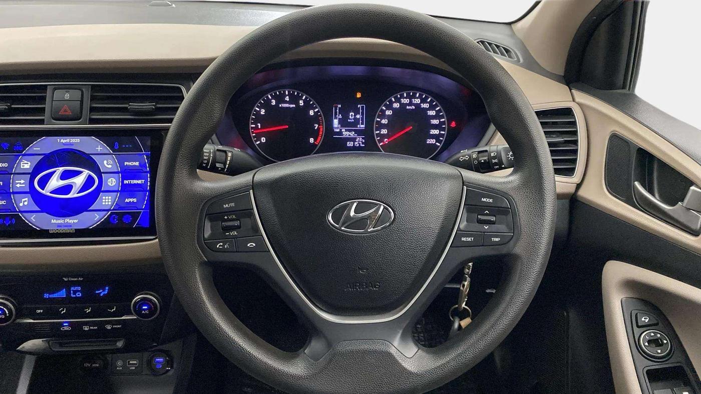 2018 Hyundai Elite i20 ASTA 1.2, Petrol, Manual, 68,158 km, Steering Wheel Close Up