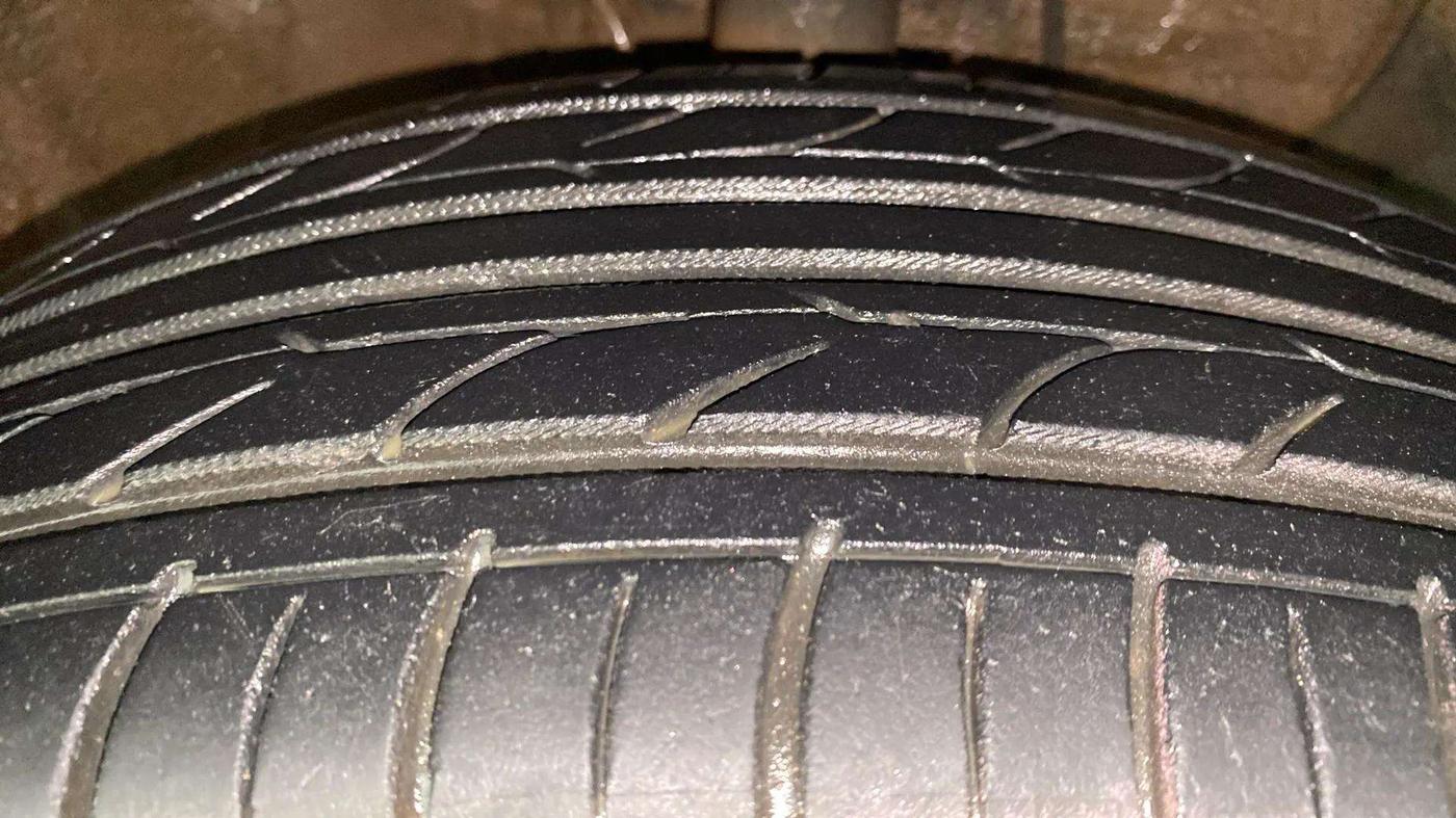 2018 Hyundai Elite i20 ASTA 1.2, Petrol, Manual, 68,158 km, Right Front Tyre Tread