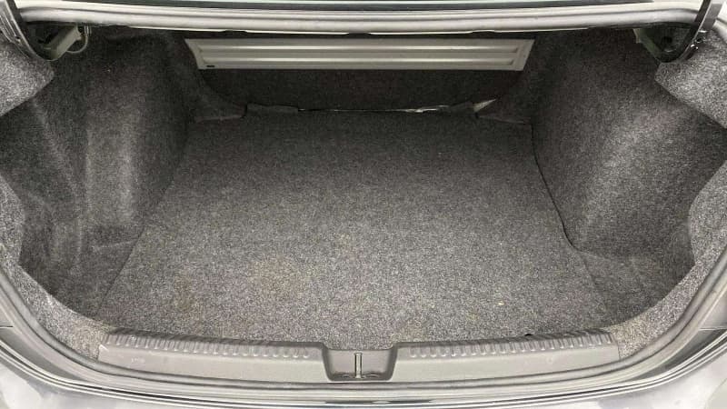 2016 Volkswagen Vento HIGHLINE 1.6 MPI, Petrol, Manual, 42,034 km, Boot Inside