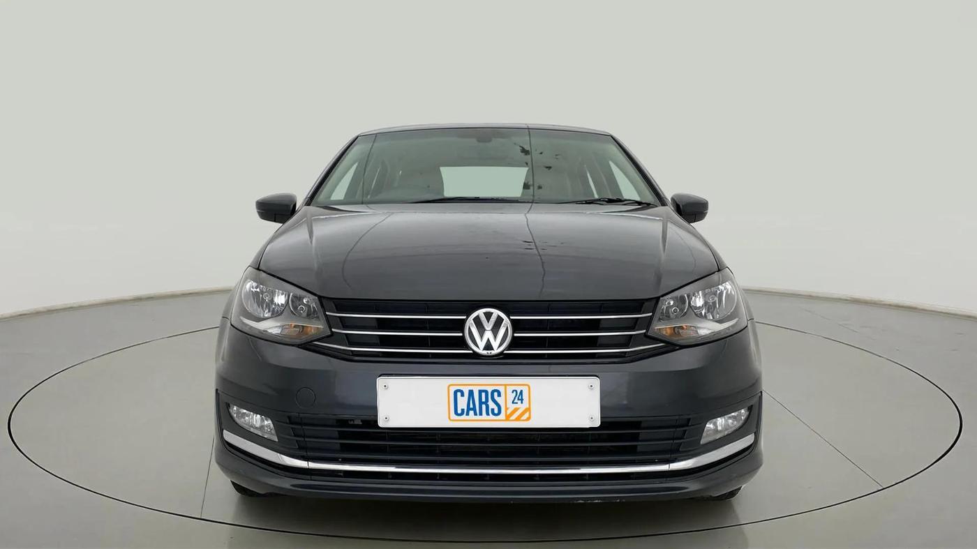 2016 Volkswagen Vento HIGHLINE 1.6 MPI, Petrol, Manual, 42,034 km, Front