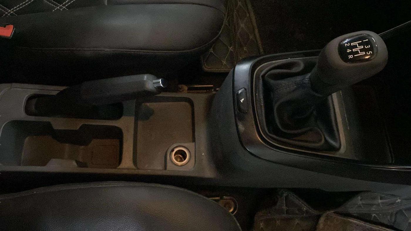 2020 Tata ALTROZ XE PETROL, Petrol, Manual, 40,482 km, Gear Lever