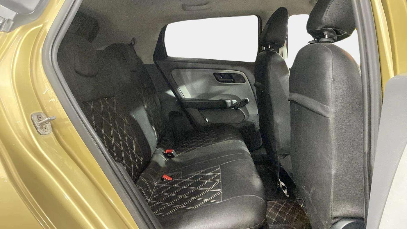 2020 Tata ALTROZ XE PETROL, Petrol, Manual, 40,482 km, Right Side Rear Door Cabin