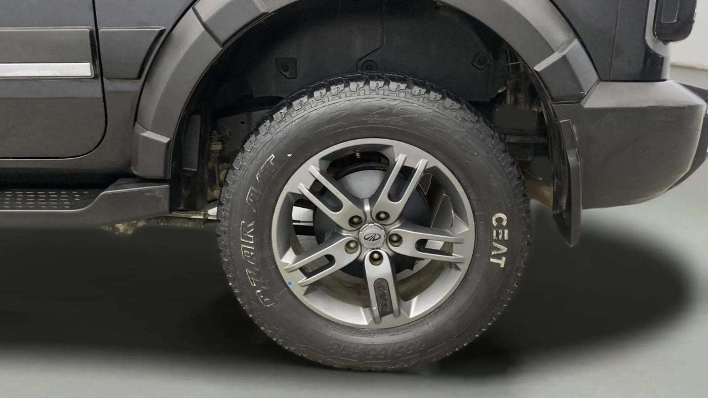 2021 Mahindra Thar LX PETROL HT 4WD AT, Petrol, Automatic, 37,539 km, Left Rear Wheel