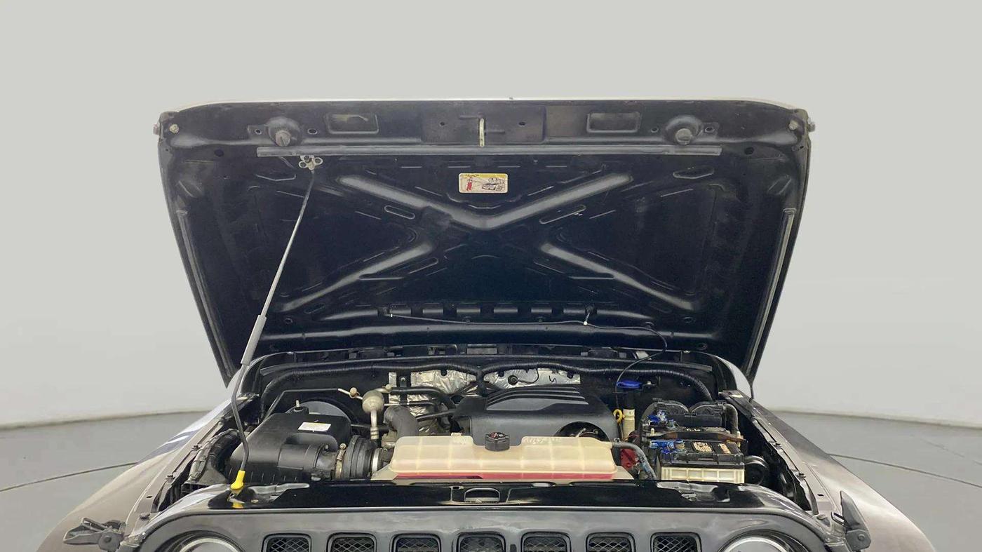 2021 Mahindra Thar LX PETROL HT 4WD AT, Petrol, Automatic, 37,539 km, Open Bonet