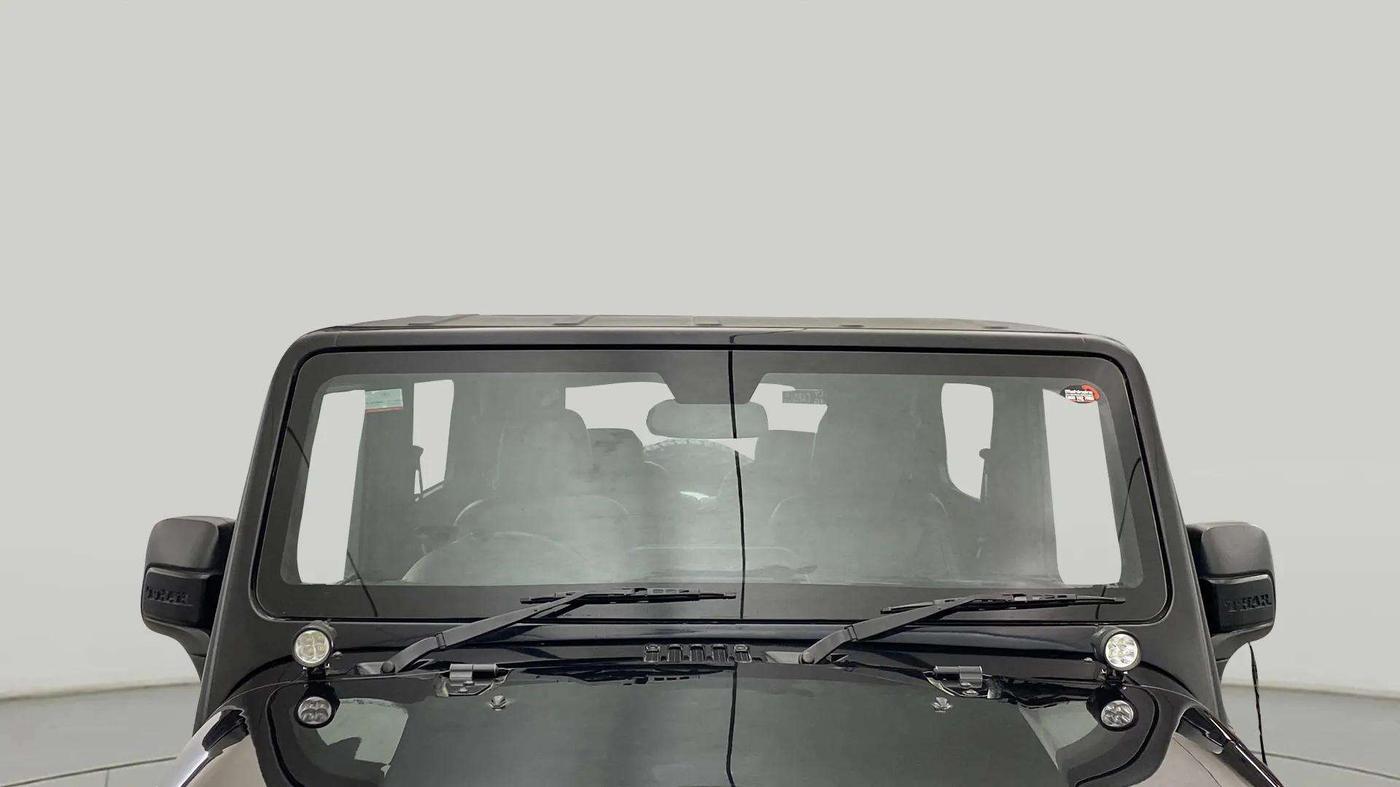 2021 Mahindra Thar LX PETROL HT 4WD AT, Petrol, Automatic, 37,539 km, Front Windshield