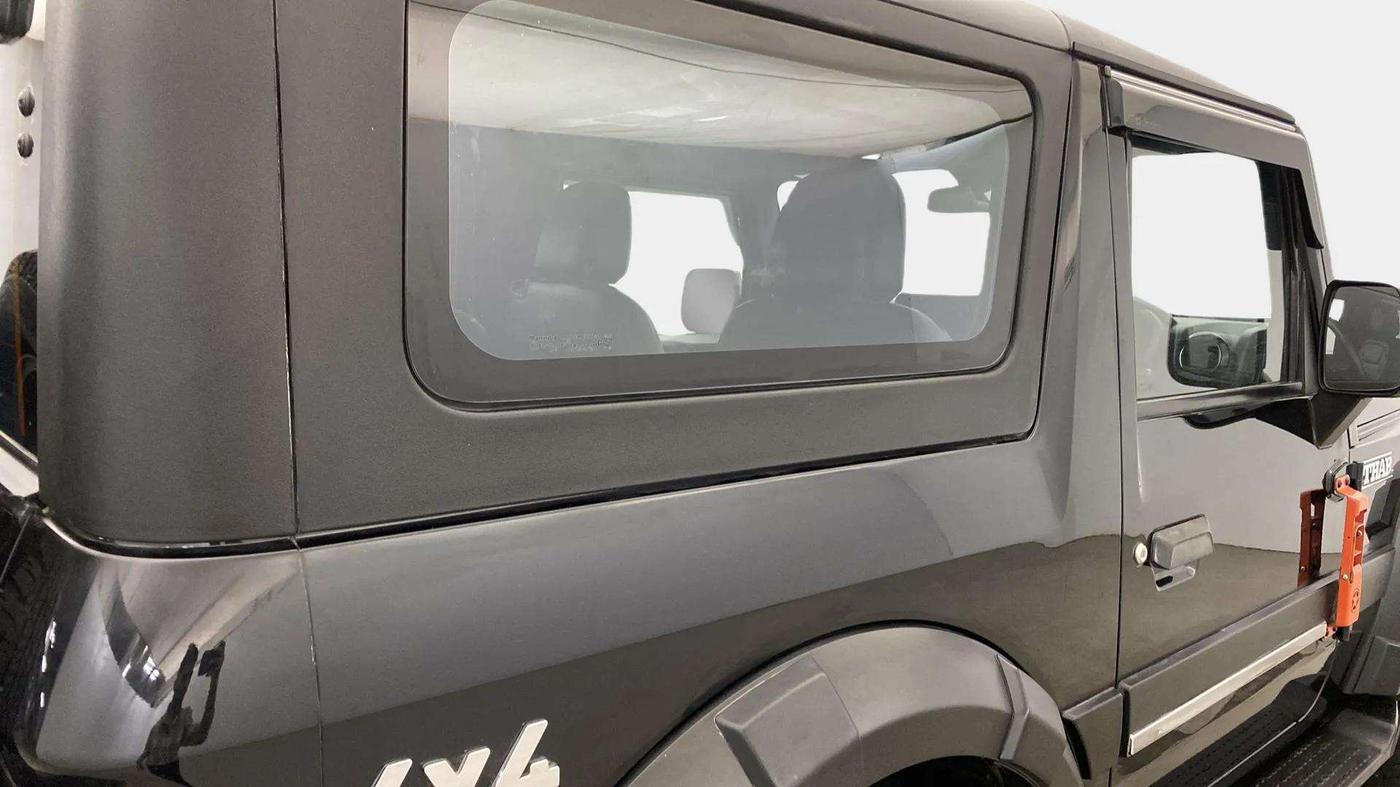 2021 Mahindra Thar LX PETROL HT 4WD AT, Petrol, Automatic, 37,539 km, RHS Rear Door