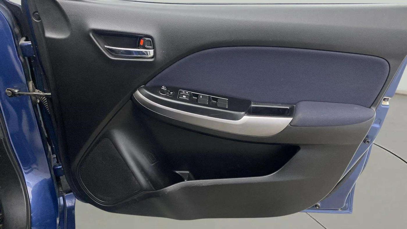 2020 Maruti Baleno DELTA PETROL 1.2, Petrol, Manual, 32,865 km, Driver Side Door Panels Control
