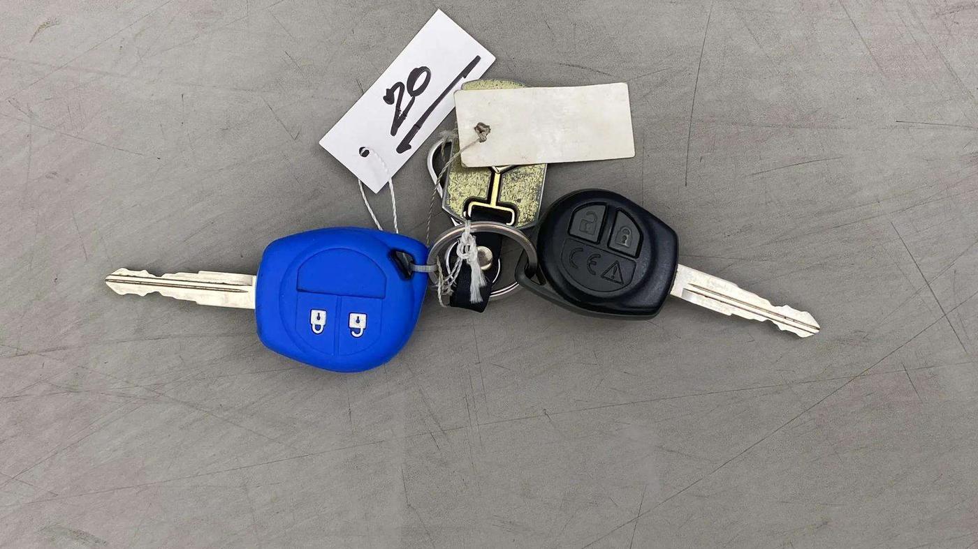 2020 Maruti Baleno DELTA PETROL 1.2, Petrol, Manual, 32,865 km, Key Close Up