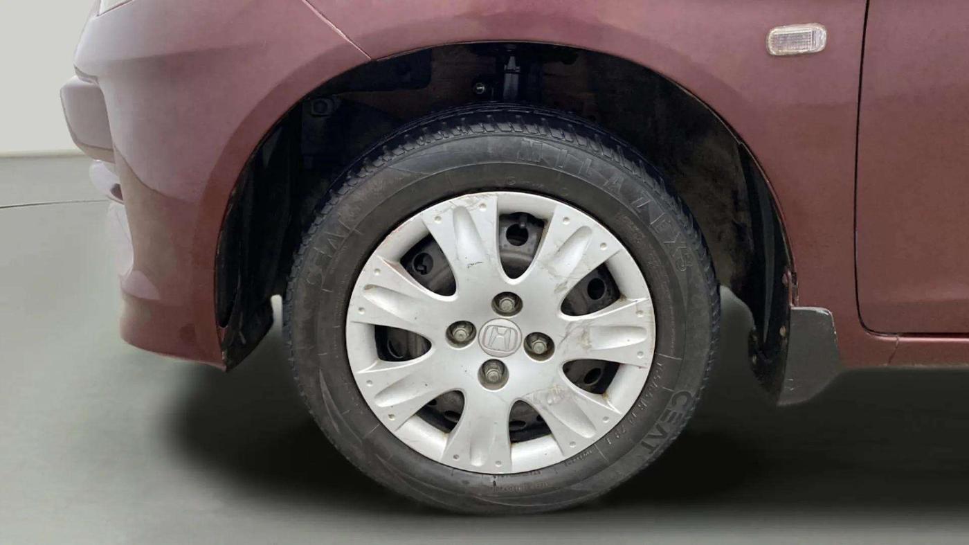 2014 Honda Amaze 1.2L I-VTEC S, Petrol, Manual, 96,933 km, Left Front Wheel