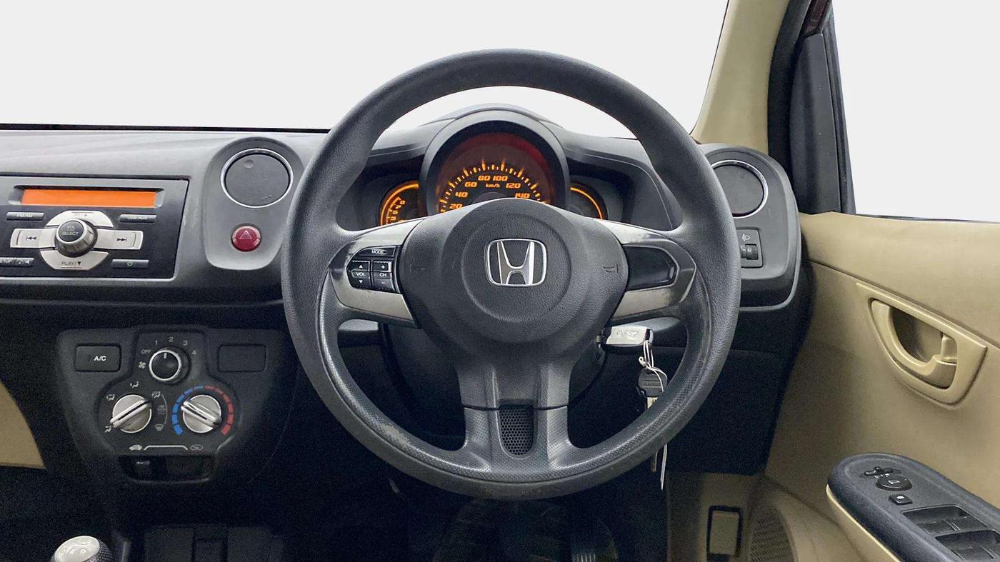 2014 Honda Amaze 1.2L I-VTEC S, Petrol, Manual, 96,933 km, Steering Wheel Close Up