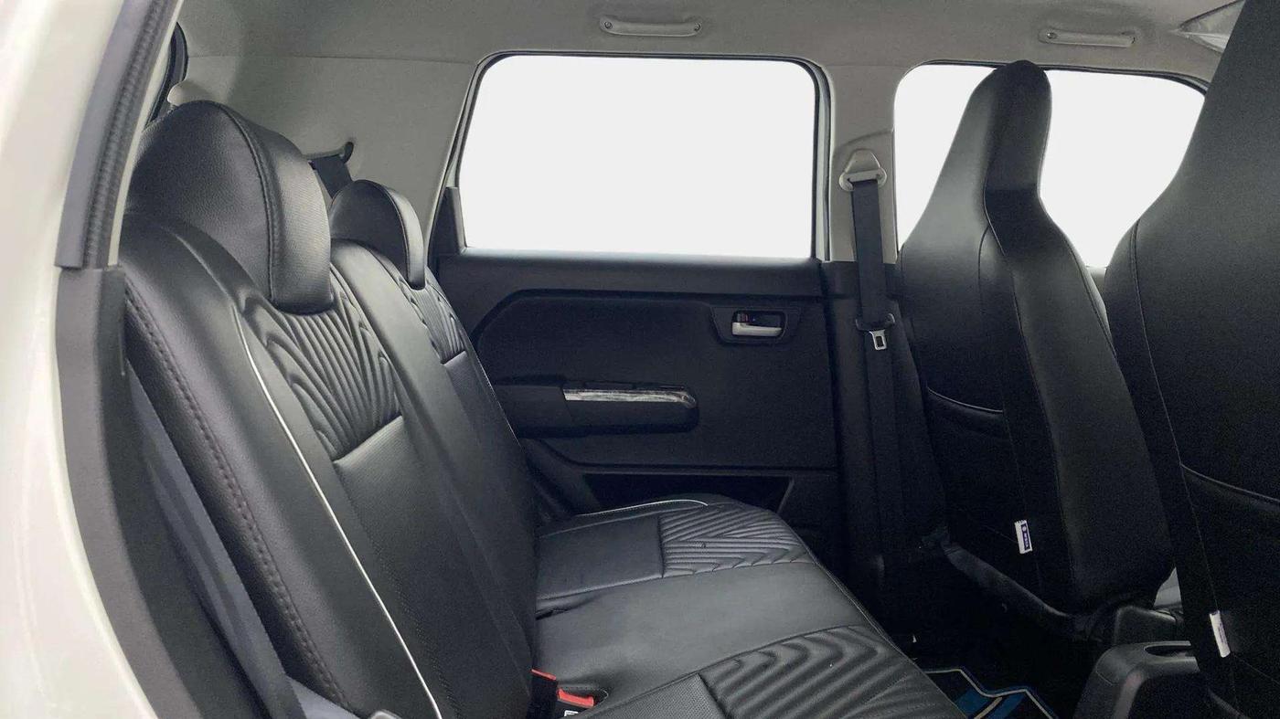 2022 Maruti New Wagon-R ZXI PLUS 1.2, Petrol, Manual, 3,426 km, Right Side Rear Door Cabin
