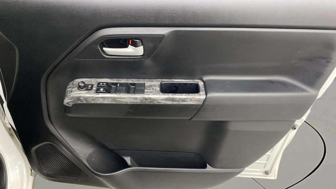 2022 Maruti New Wagon-R ZXI PLUS 1.2, Petrol, Manual, 3,426 km, Driver Side Door Panels Control