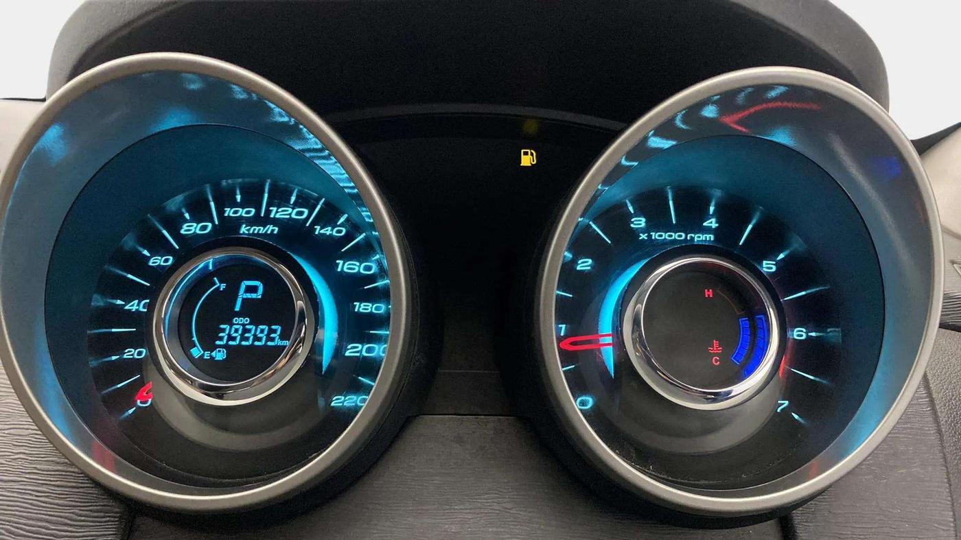 2021 Mahindra XUV500 W7 AT, Diesel, Automatic, 39,696 km, Odometer Image