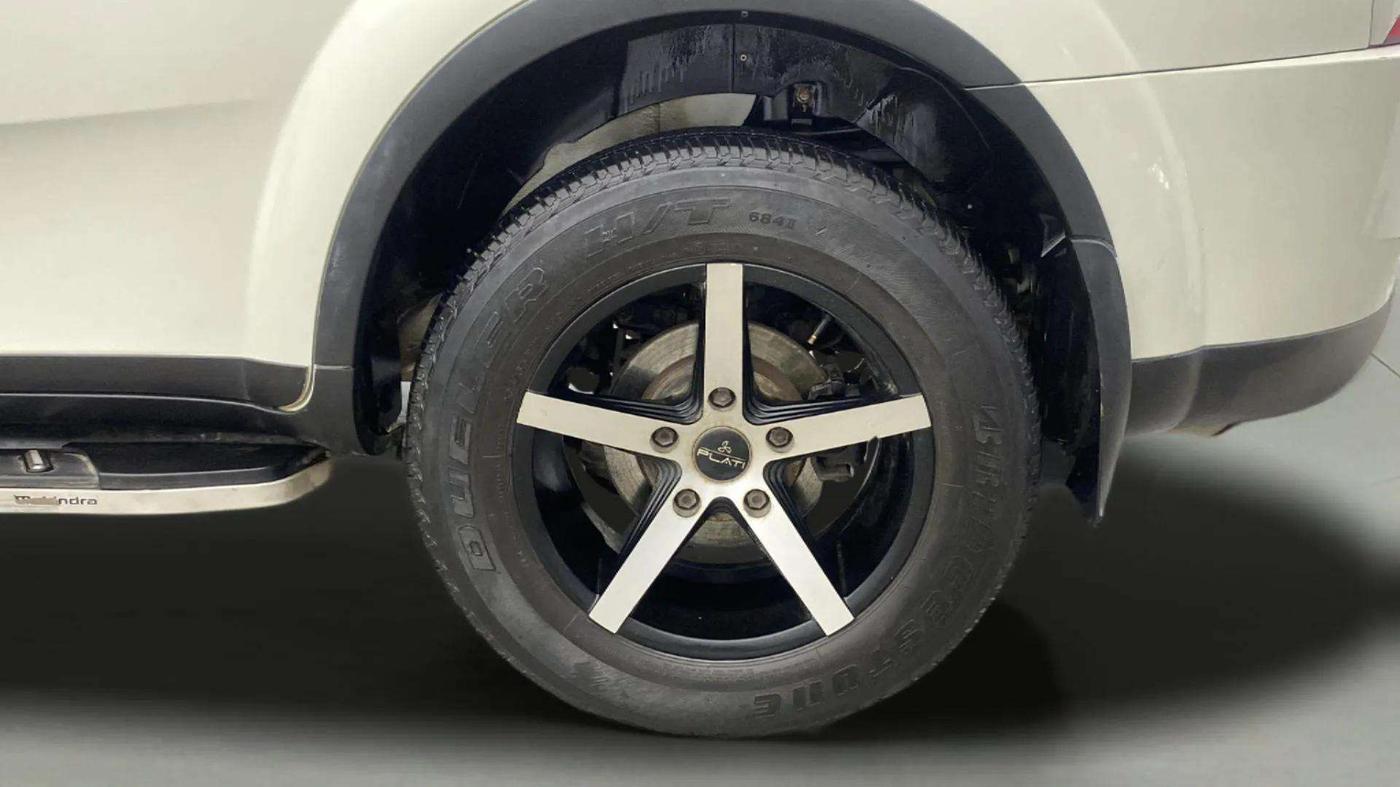 2021 Mahindra XUV500 W7 AT, Diesel, Automatic, 39,696 km, Left Rear Wheel