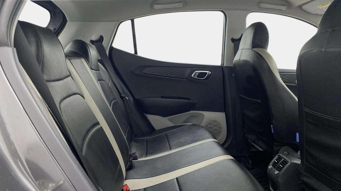 2021 Hyundai GRAND I10 NIOS SPORTZ 1.2 KAPPA VTVT, Petrol, Manual, 25,670 km, Right Side Rear Door Cabin