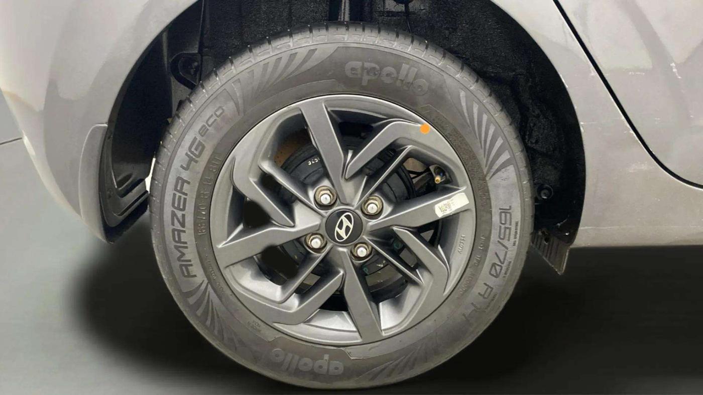 2021 Hyundai GRAND I10 NIOS SPORTZ 1.2 KAPPA VTVT, Petrol, Manual, 25,670 km, Right Rear Wheel