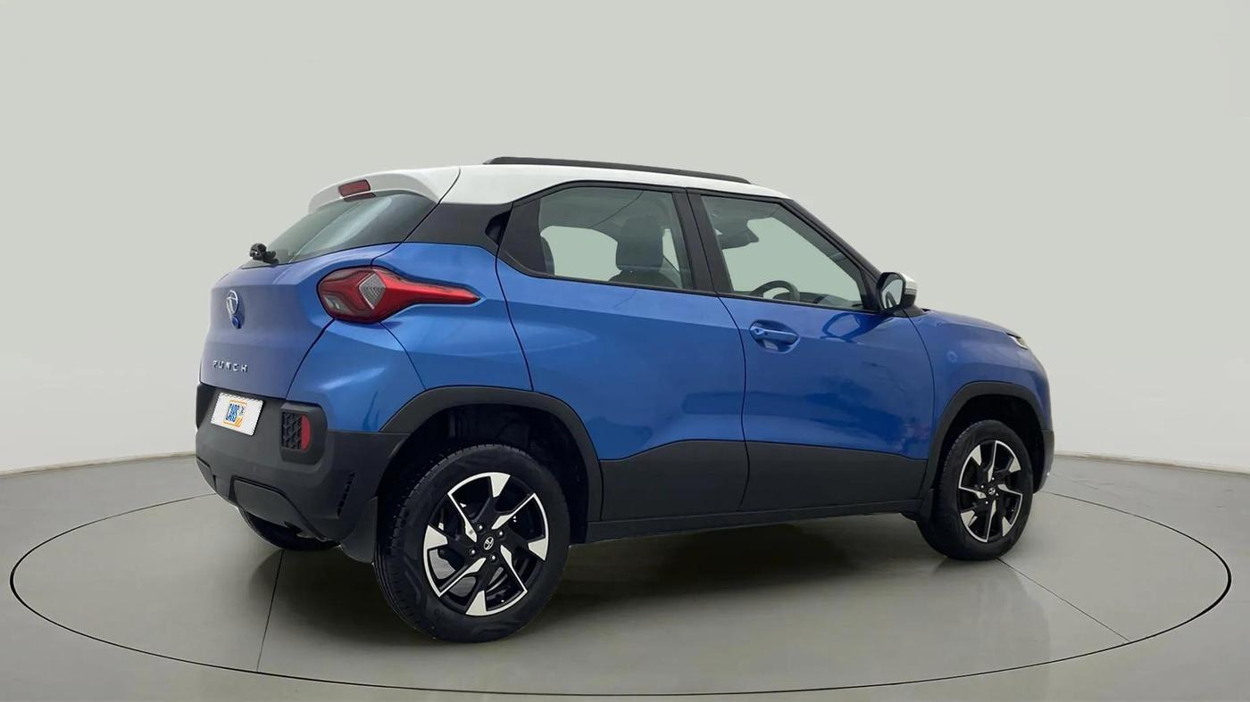 2022 Tata PUNCH CREATIVE AMT 1.2 RTN DUAL TONE, Petrol, Automatic, 3,729 km, Right Back Diagonal
