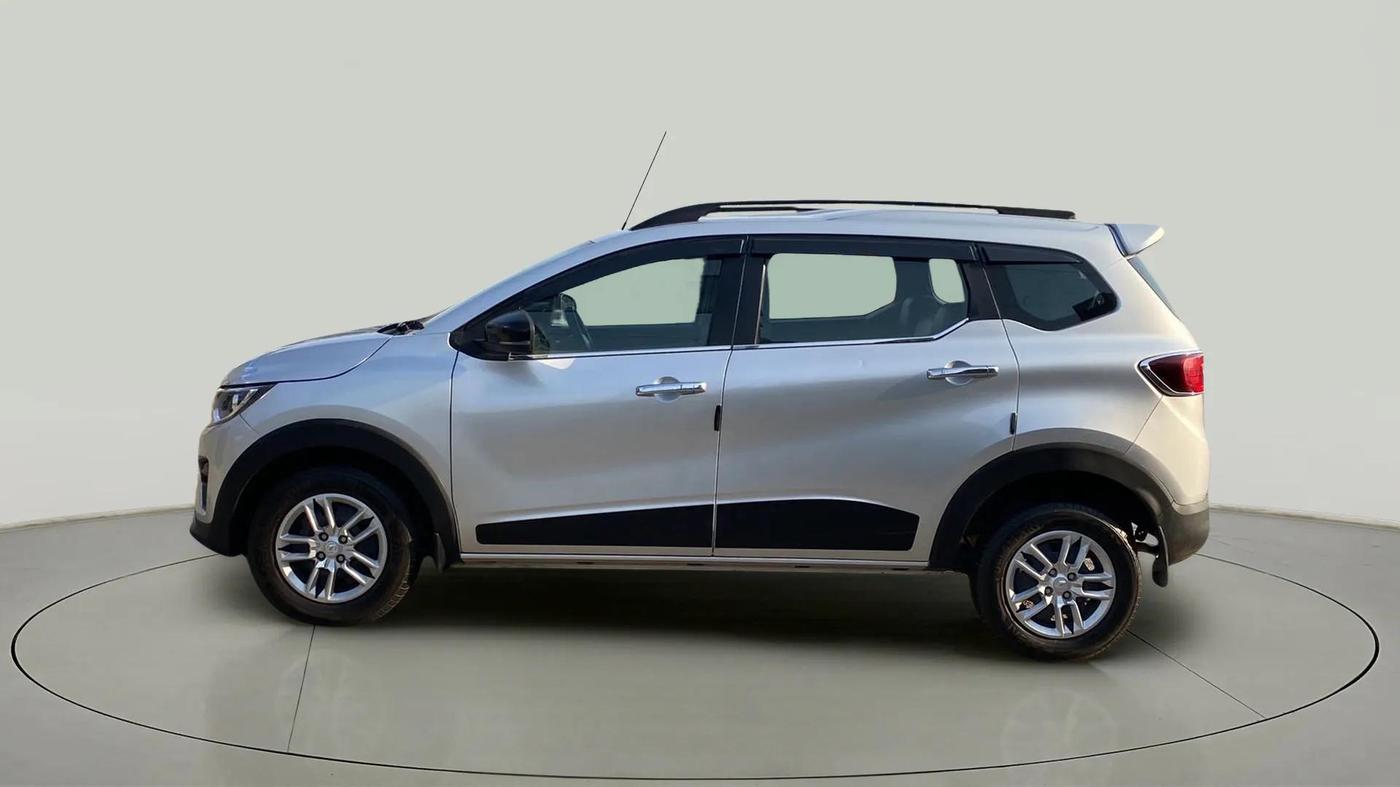 2023 Renault TRIBER RXT, Petrol, Manual, 12,063 km, Left Side
