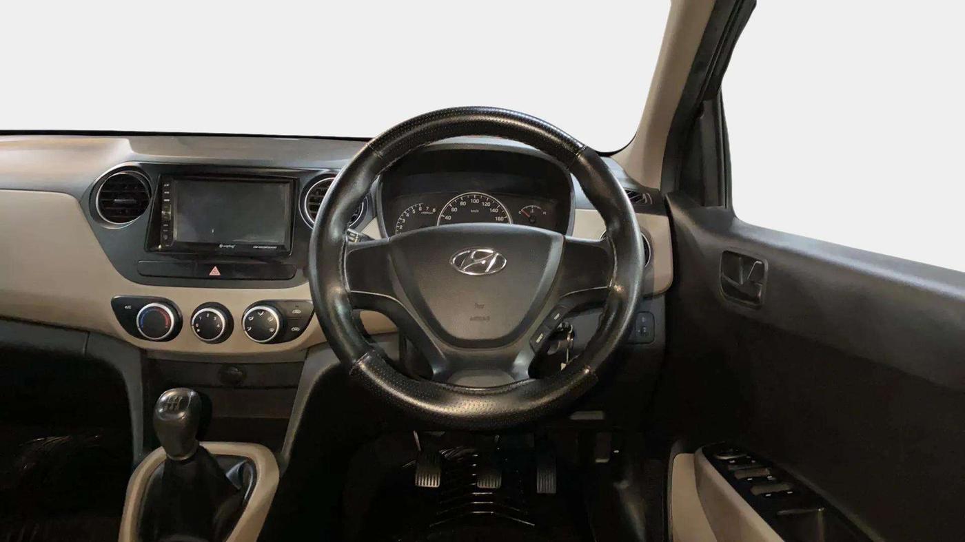 2017 Hyundai Grand i10 MAGNA 1.2 KAPPA VTVT, Petrol, Manual, 35,284 km, Steering Wheel Close Up