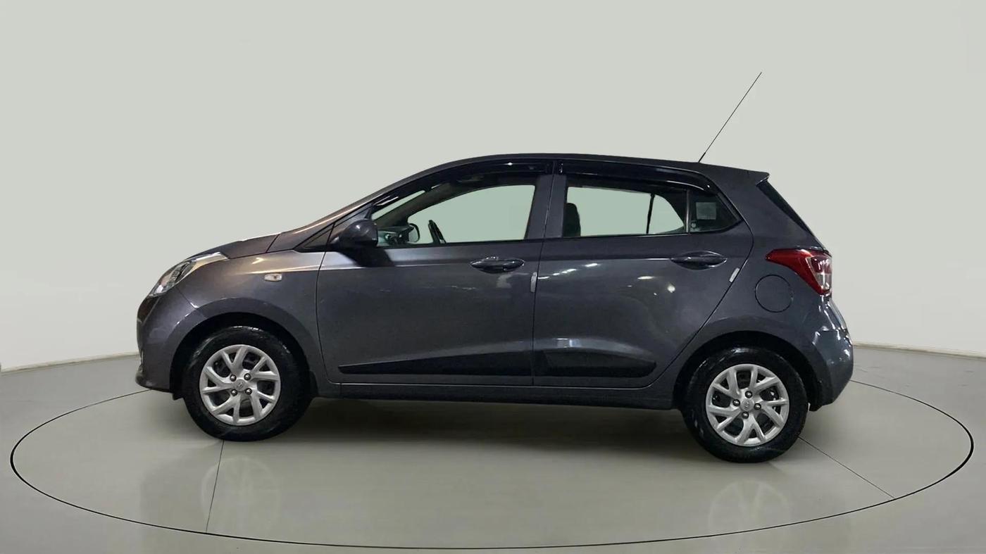 2017 Hyundai Grand i10 MAGNA 1.2 KAPPA VTVT, Petrol, Manual, 35,284 km, Left Side