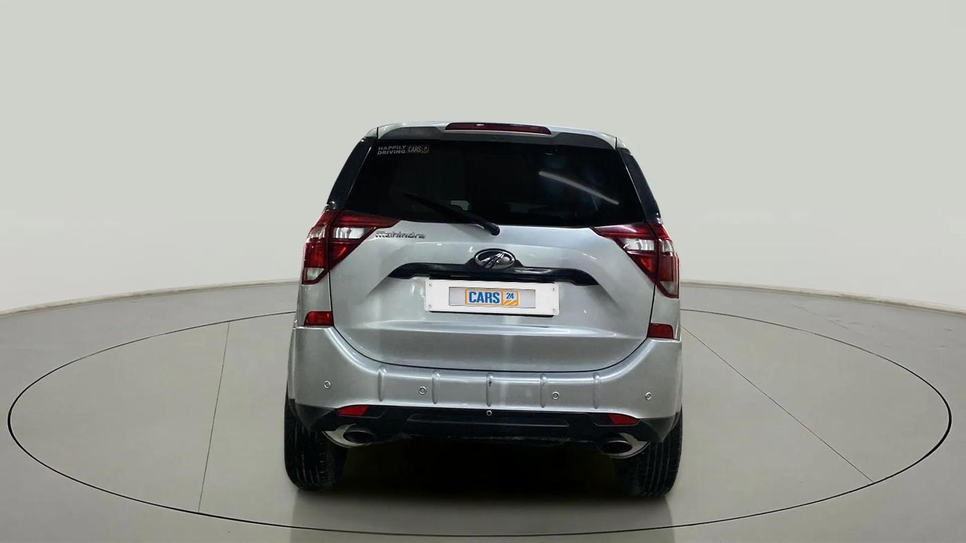 2018 Mahindra XUV500 W7, Diesel, Manual, 91,800 km, Back/Rear