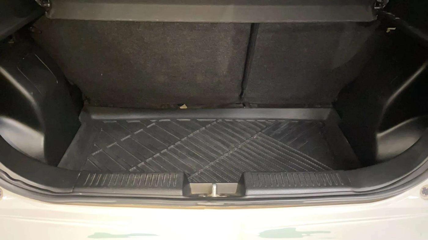 2023 Maruti Baleno DELTA PETROL 1.2, Petrol, Manual, 18,020 km, Boot Inside