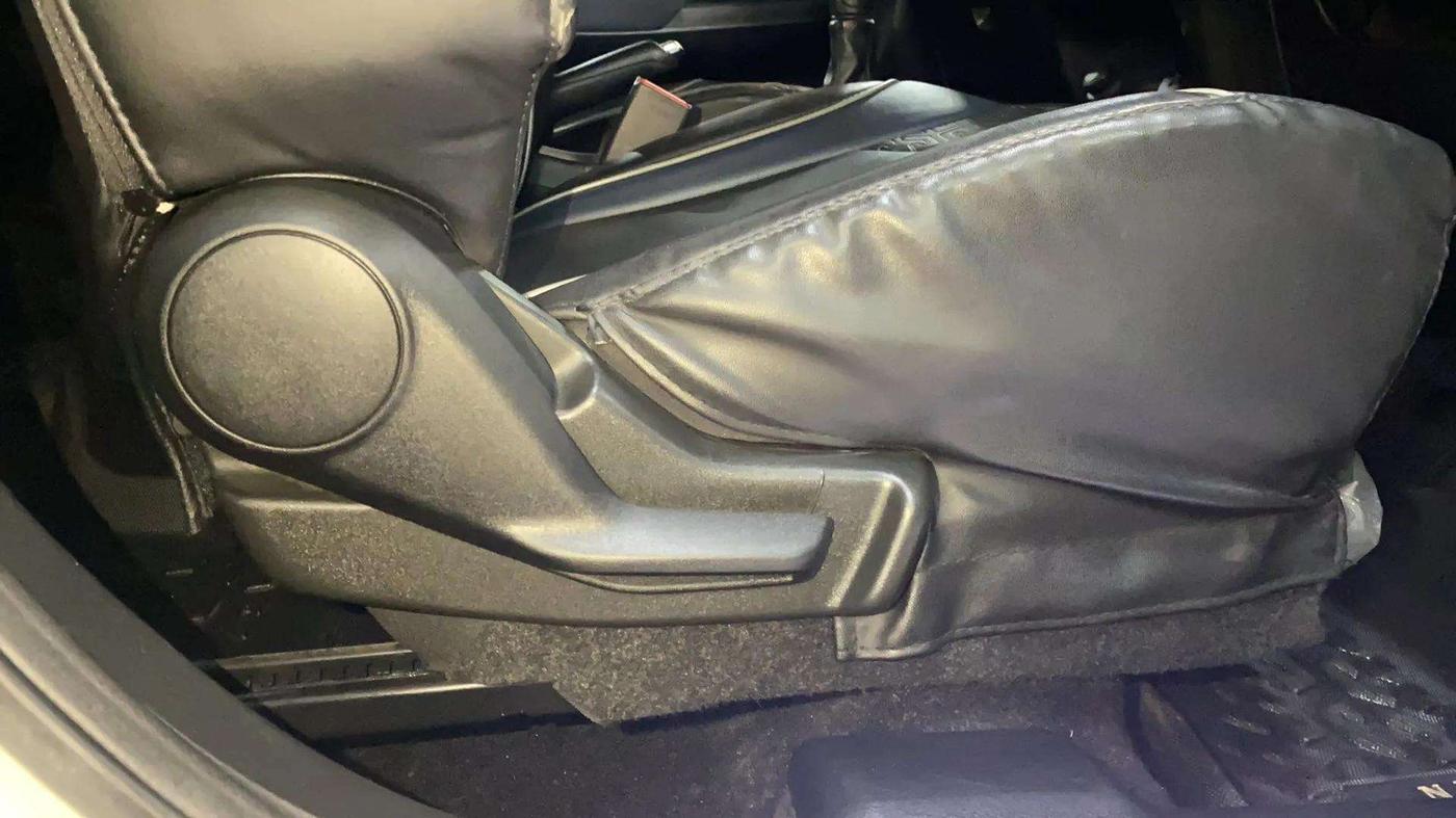 2023 Maruti Baleno DELTA PETROL 1.2, Petrol, Manual, 18,020 km, Driver Side Adjustment Panel