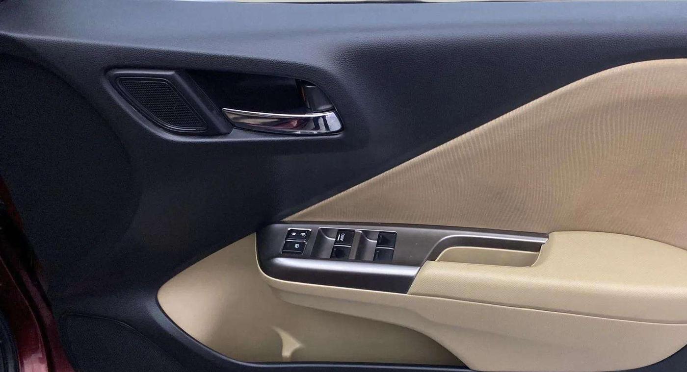 2015 Honda City 1.5L I-VTEC V MT, Petrol, Manual, 64,951 km, Driver Side Door Panels Control