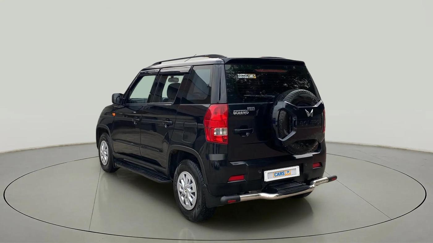 2023 Mahindra BOLERO NEO N 8, Diesel, Manual, 22,639 km, Left Back Diagonal