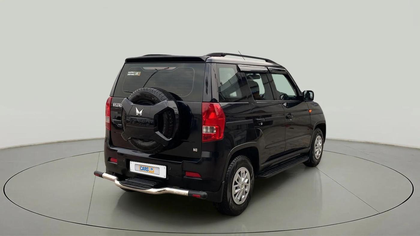 2023 Mahindra BOLERO NEO N 8, Diesel, Manual, 22,639 km, Right Back Diagonal