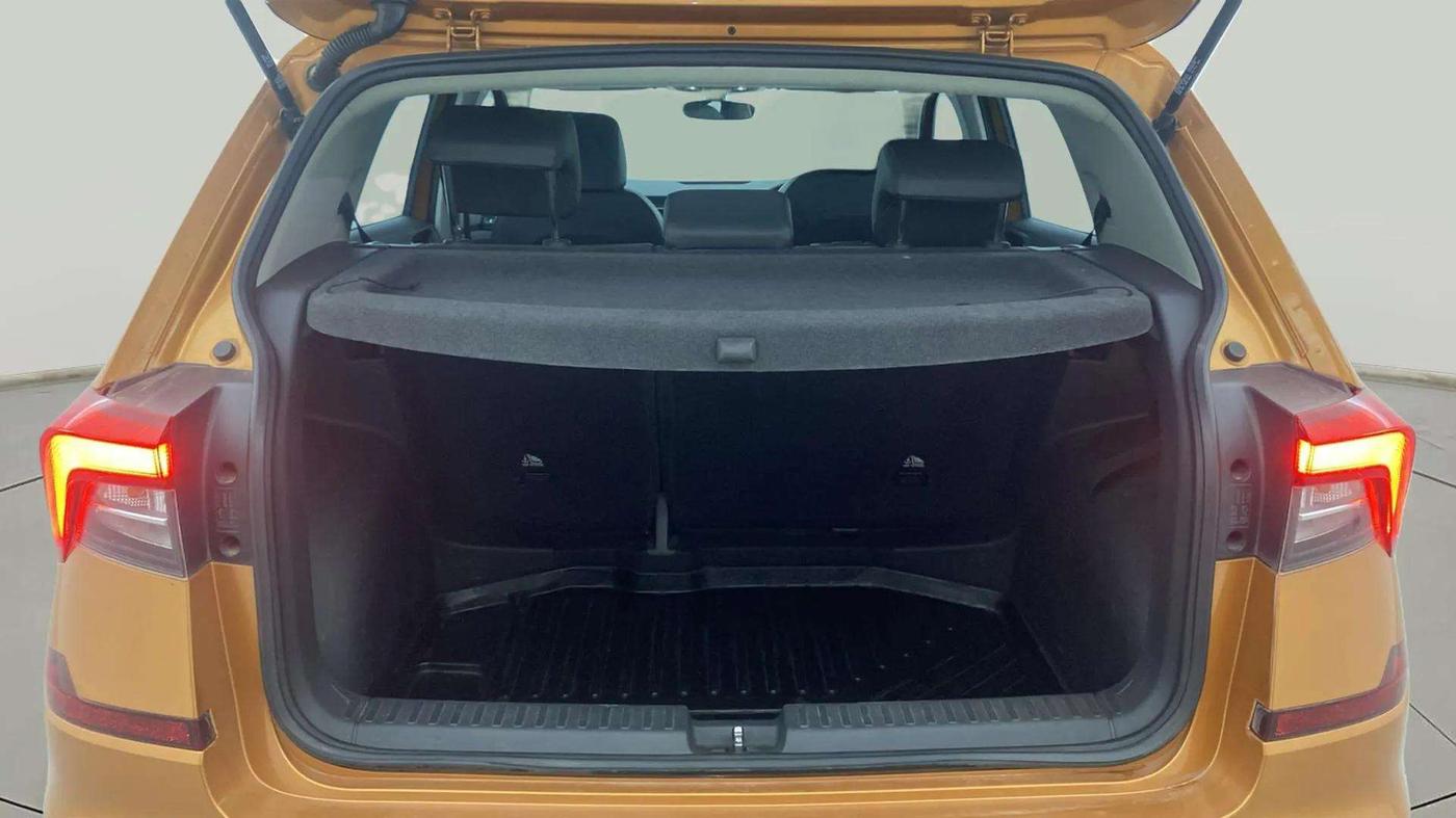 2021 Skoda KUSHAQ STYLE 1.0L TSI AT, Petrol, Automatic, 48,576 km, Boot Open Zoomed View