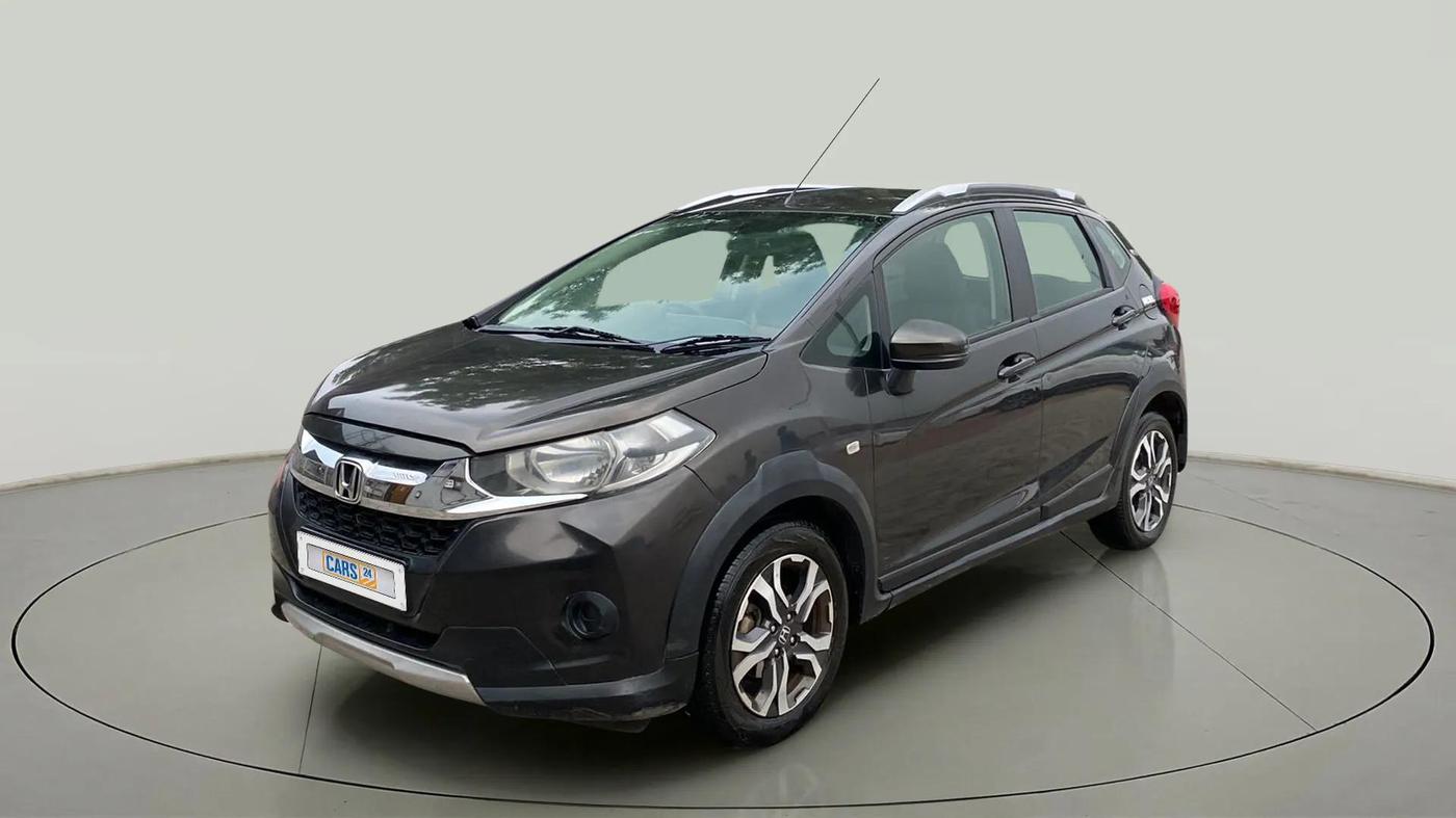 2018 Honda WR-V 1.5L I-DTEC S MT, Diesel, Manual, 65,980 km, Left Front Diagonal