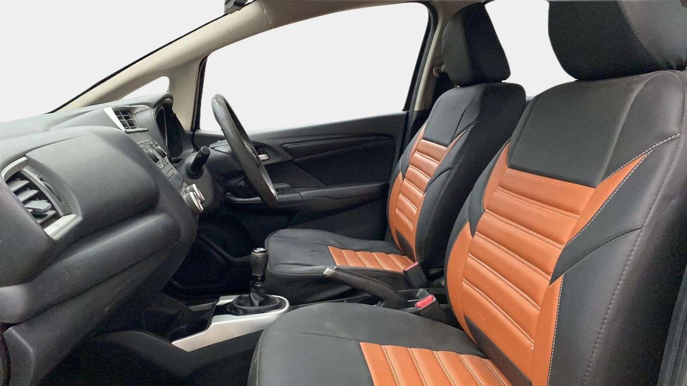 2018 Honda WR-V 1.5L I-DTEC S MT, Diesel, Manual, 65,980 km, Right Side Front Door Cabin
