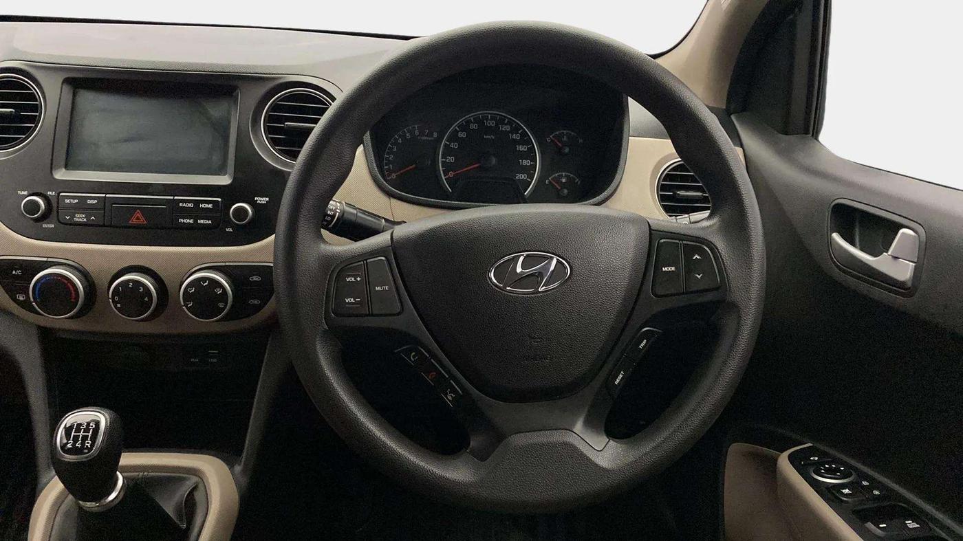 2019 Hyundai Grand i10 SPORTZ 1.2 KAPPA VTVT, Petrol, Manual, 38,852 km, Steering Wheel Close Up
