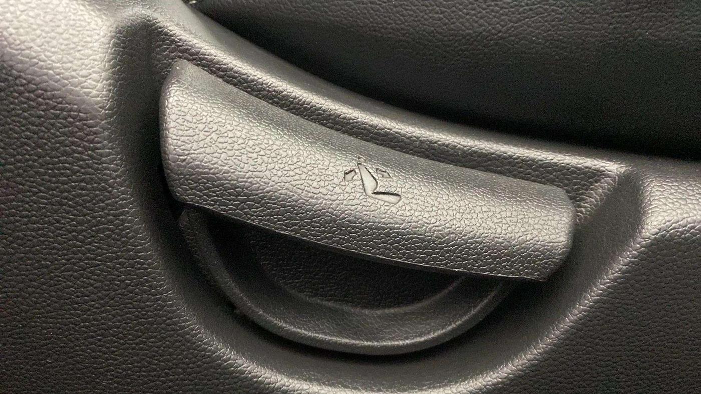 2019 Hyundai Grand i10 SPORTZ 1.2 KAPPA VTVT, Petrol, Manual, 38,852 km, Driver Side Adjustment Panel