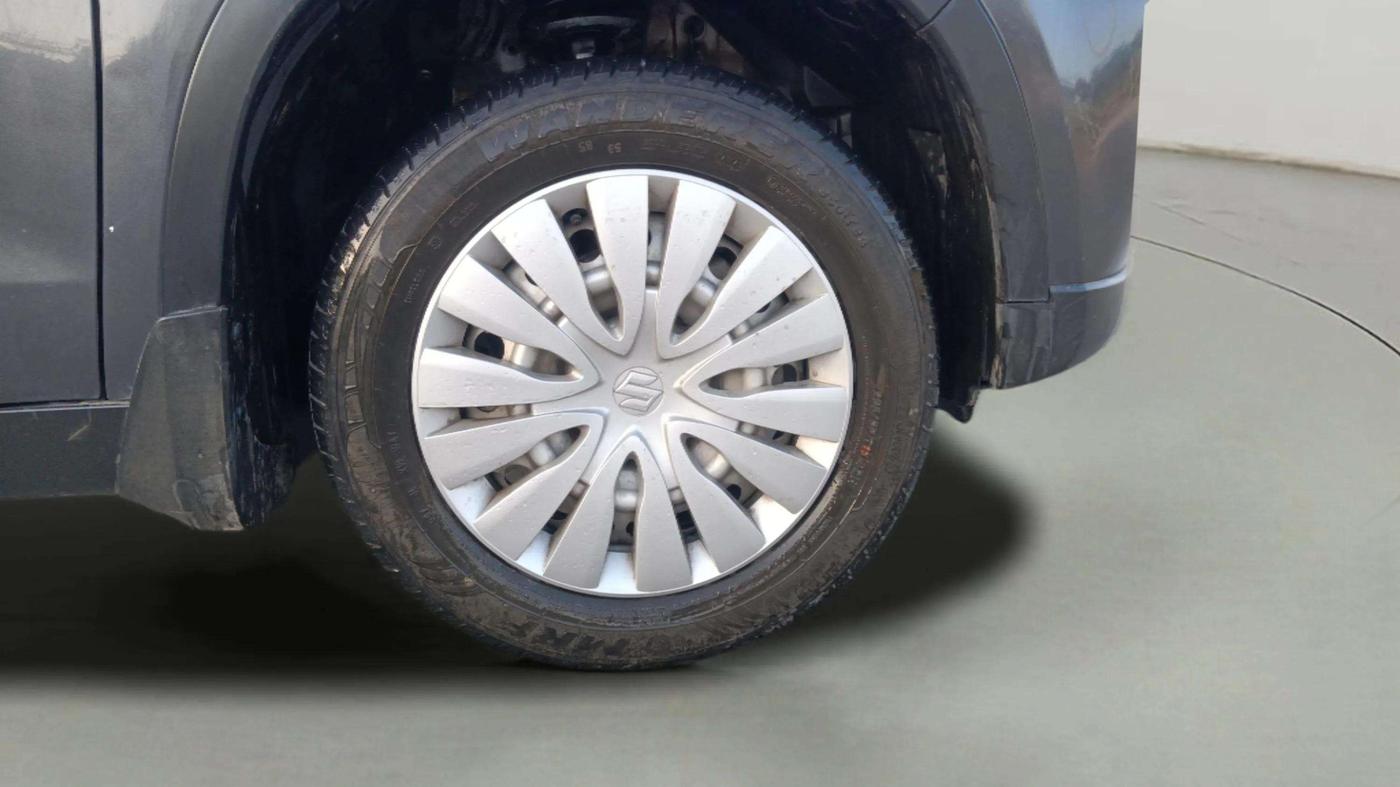 2021 Maruti Vitara Brezza LXI, Petrol, Manual, 34,261 km, Right Front Wheel