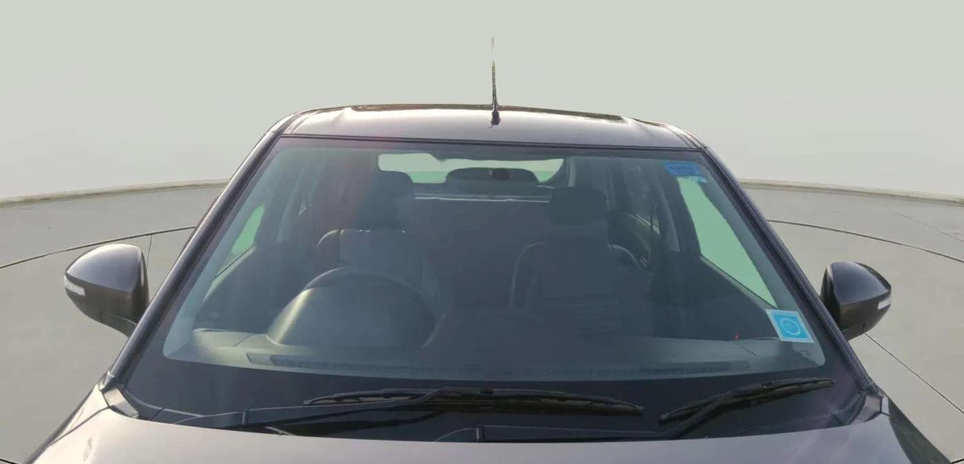 2021 Maruti Vitara Brezza LXI, Petrol, Manual, 34,261 km, Front Windshield