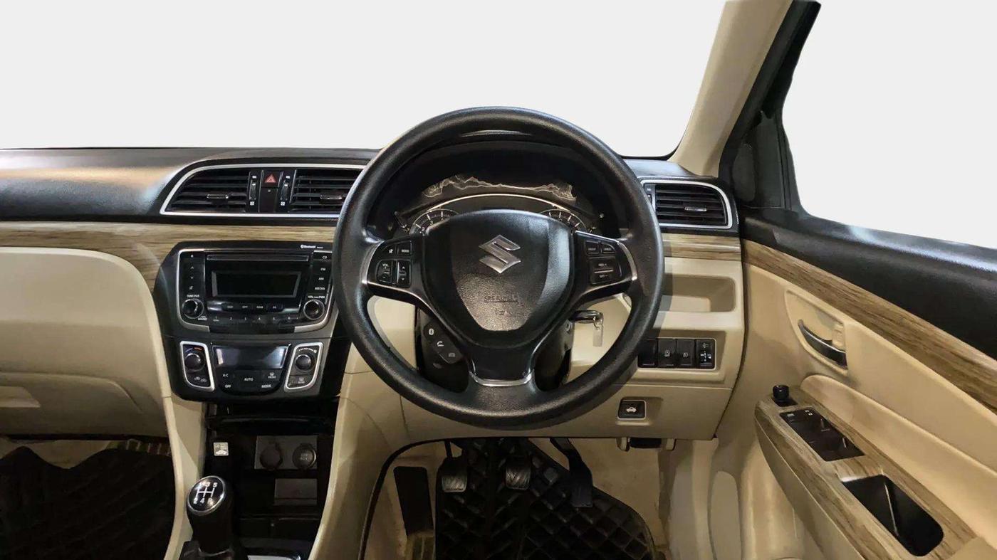 2023 Maruti Ciaz DELTA 1.5 SHVS MT PETROL, Petrol, Manual, 33,856 km, Steering Wheel Close Up