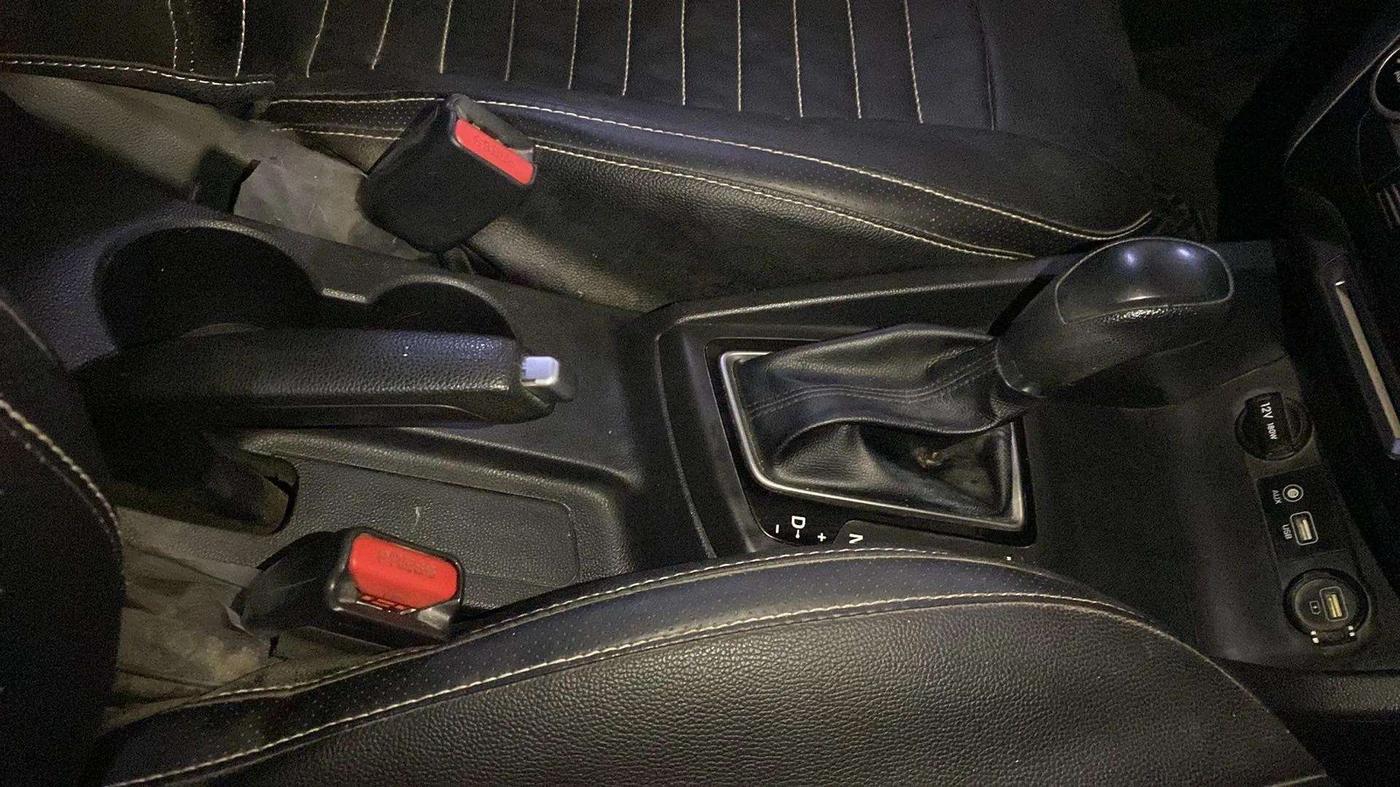 2018 Hyundai Elite i20 ASTA 1.2  CVT, Petrol, Automatic, 35,194 km, Gear Lever